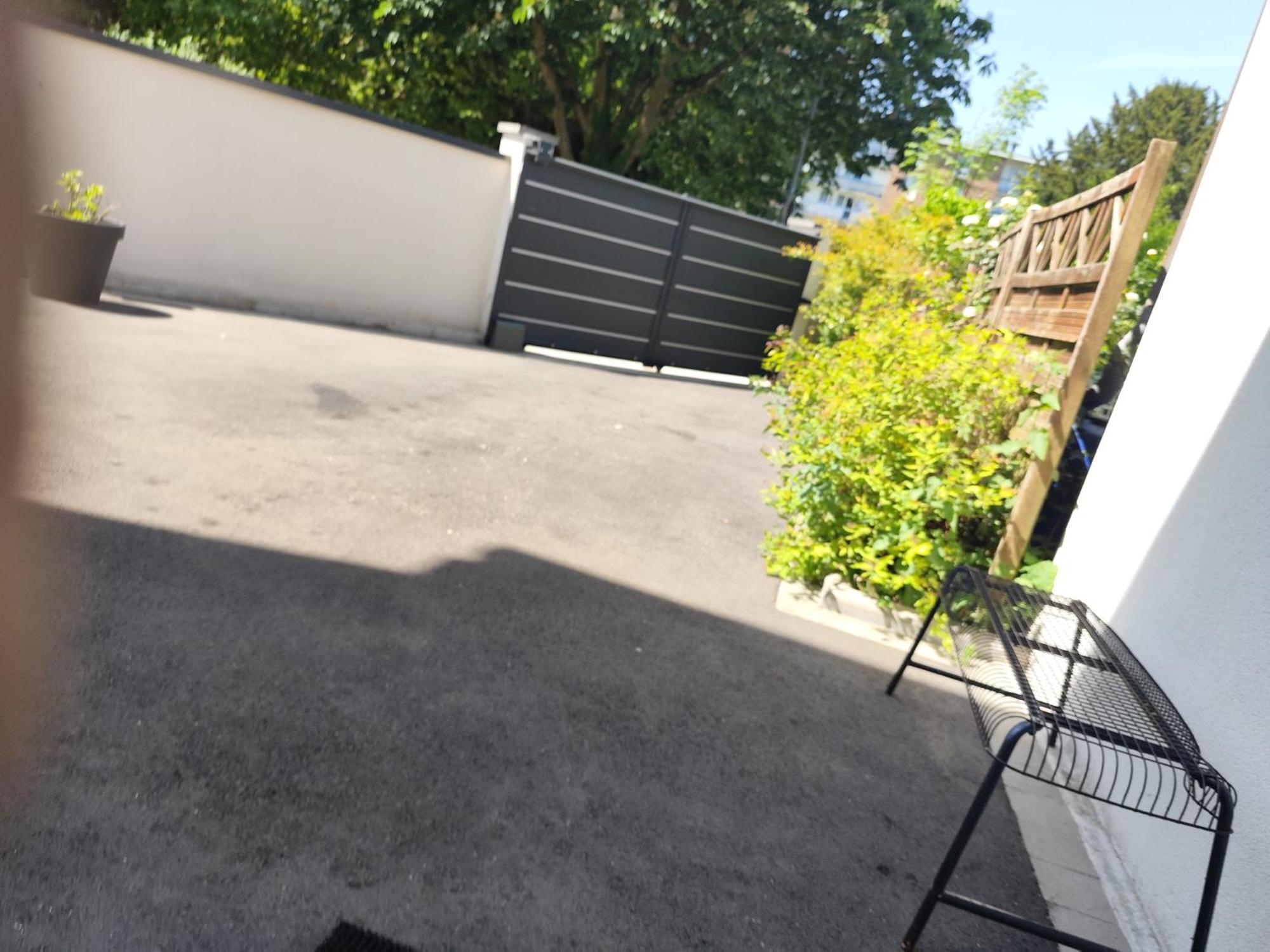 Escapade Pres De Lille - Appartement Charmant Avec Terrasse Et Parking Privee 蒙桑巴勒尔 外观 照片