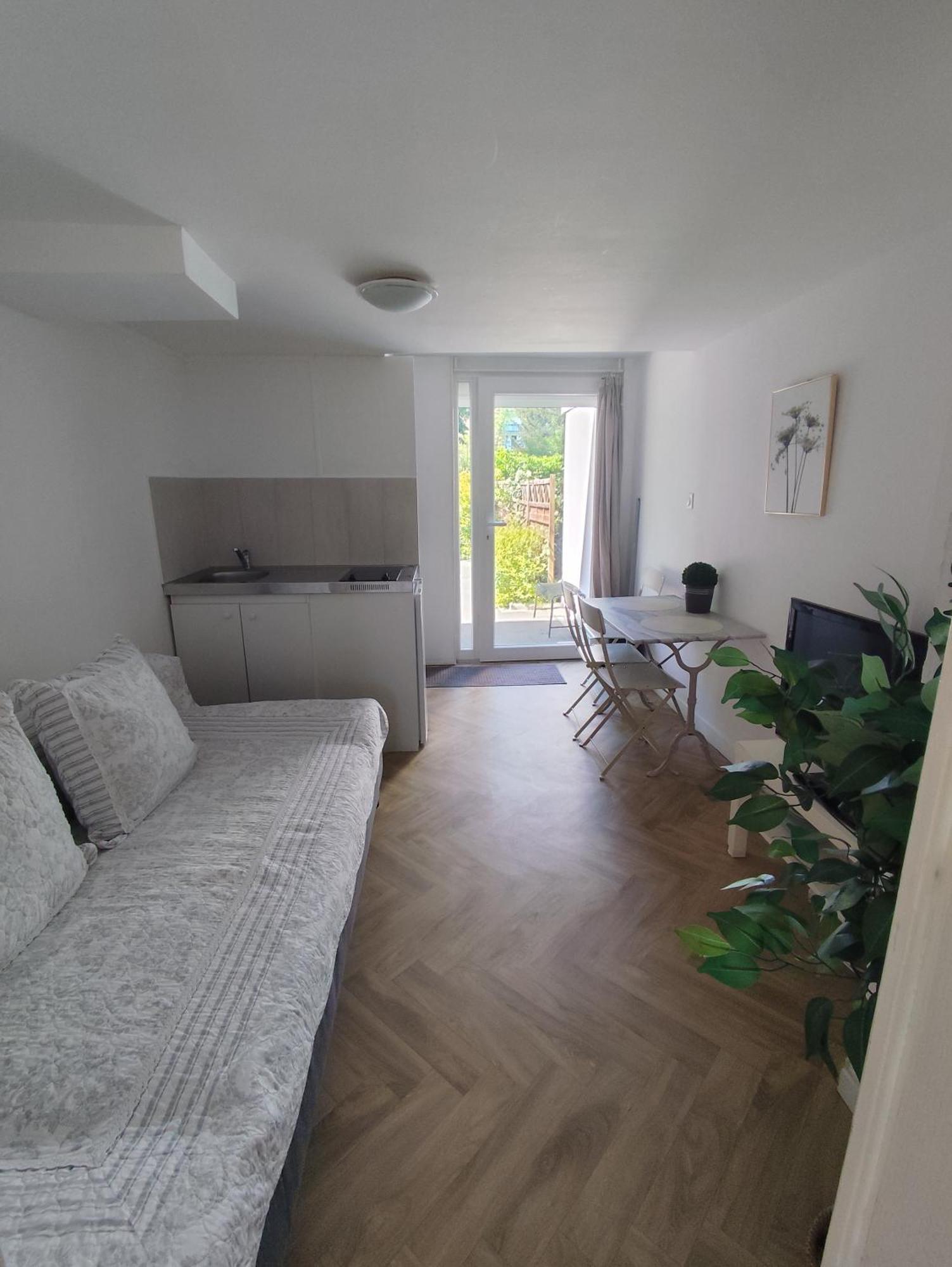 Escapade Pres De Lille - Appartement Charmant Avec Terrasse Et Parking Privee 蒙桑巴勒尔 外观 照片