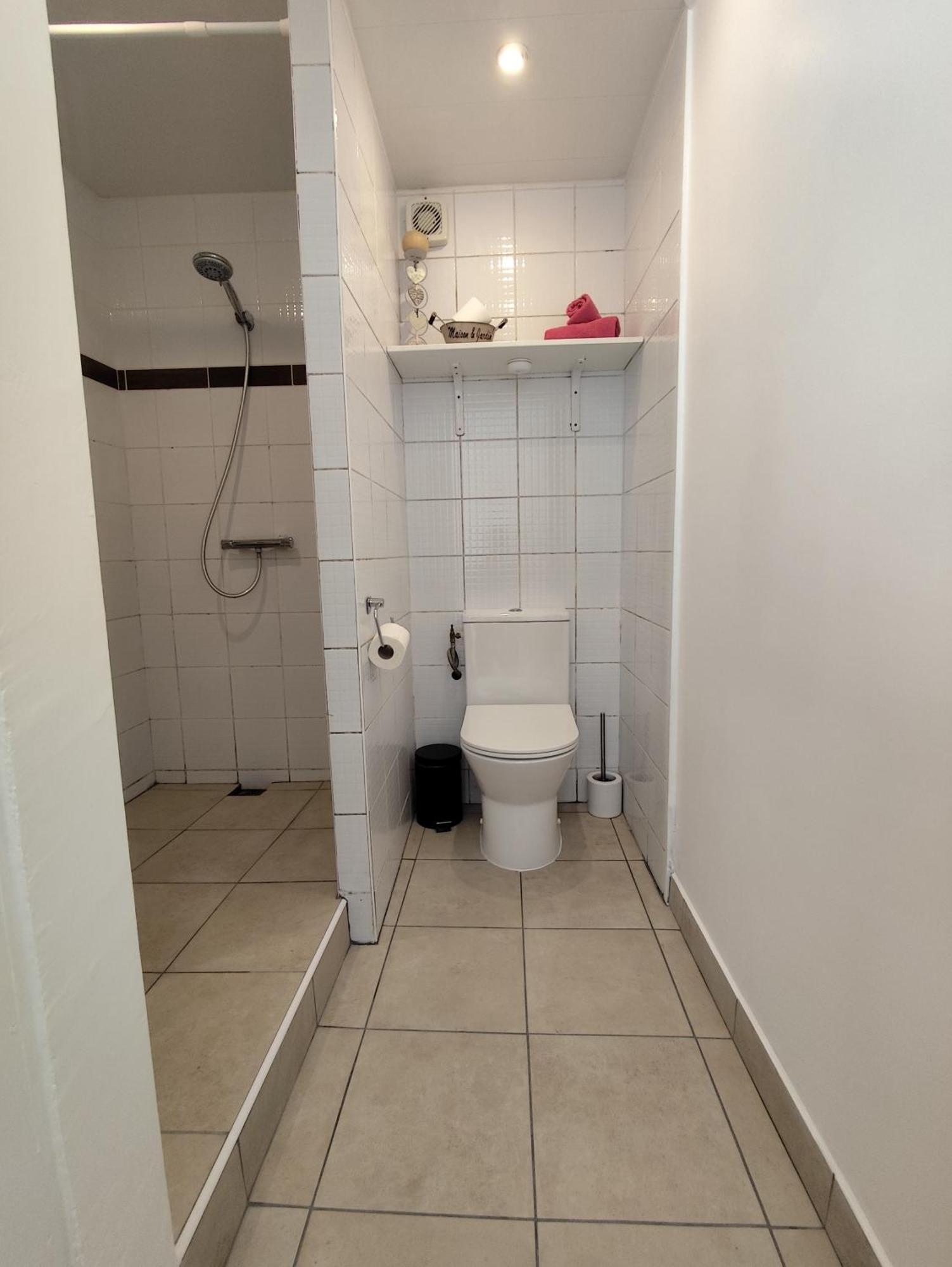 Escapade Pres De Lille - Appartement Charmant Avec Terrasse Et Parking Privee 蒙桑巴勒尔 外观 照片