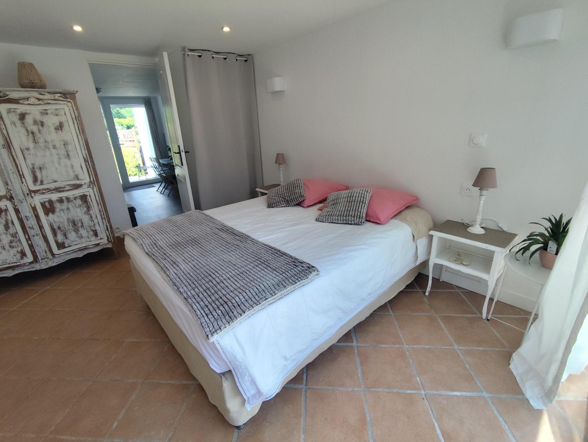 Escapade Pres De Lille - Appartement Charmant Avec Terrasse Et Parking Privee 蒙桑巴勒尔 外观 照片